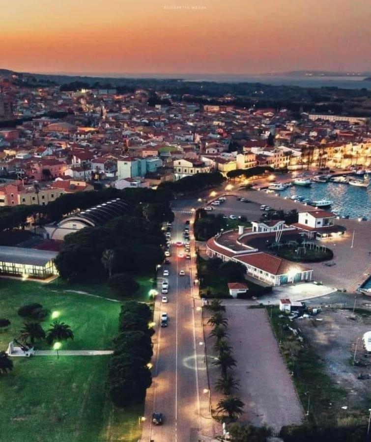 Casa Vacanze SantʼAntìoco 外观 照片